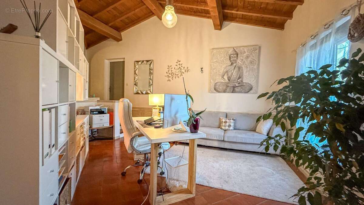 Villa d'architecte - Vue panoramique sur les Pyrénées - Carcassonne, quartier de l'Orée d'Auriac - photo 11
