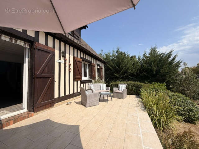 Belle maison normande de 145 m2 a tourgeville - photo 4