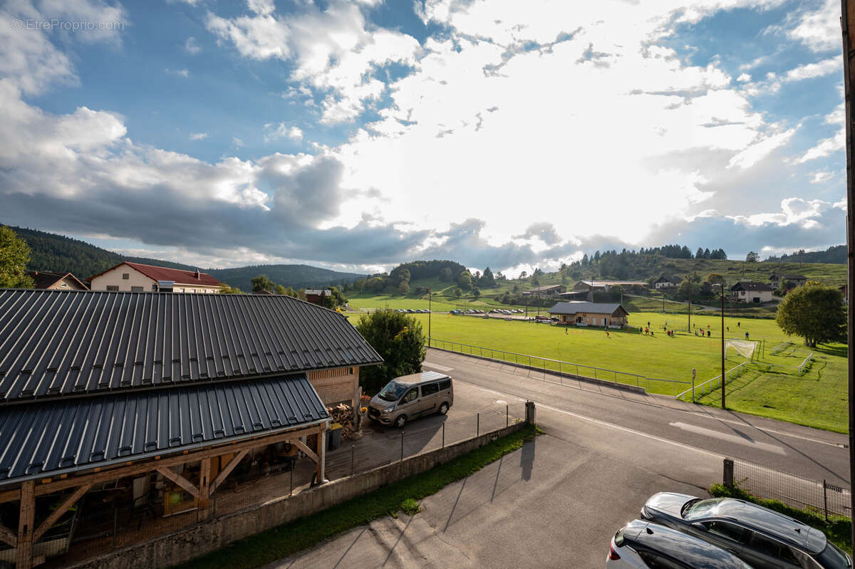Appartement à MOUTHE