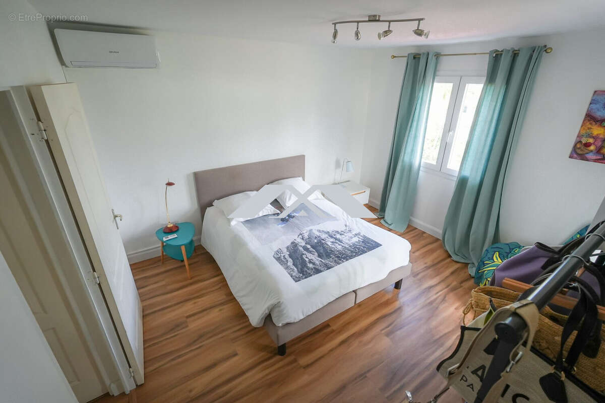 Maison à SAINT-PIERRE