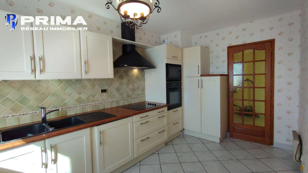 Appartement à LA MURE