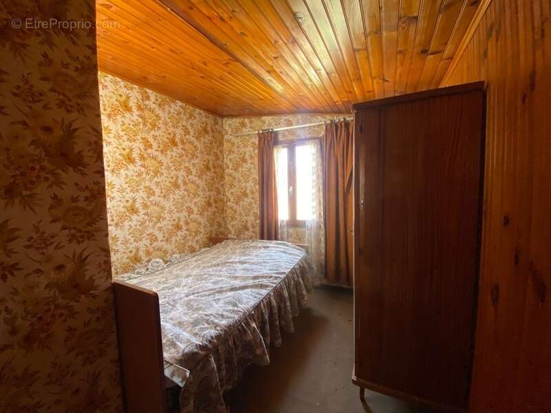Dpt Pyrénées Orientales (66), à vendre proche VINCA maison en pierres 120 m² avec jardin et grange à rénover - photo 15