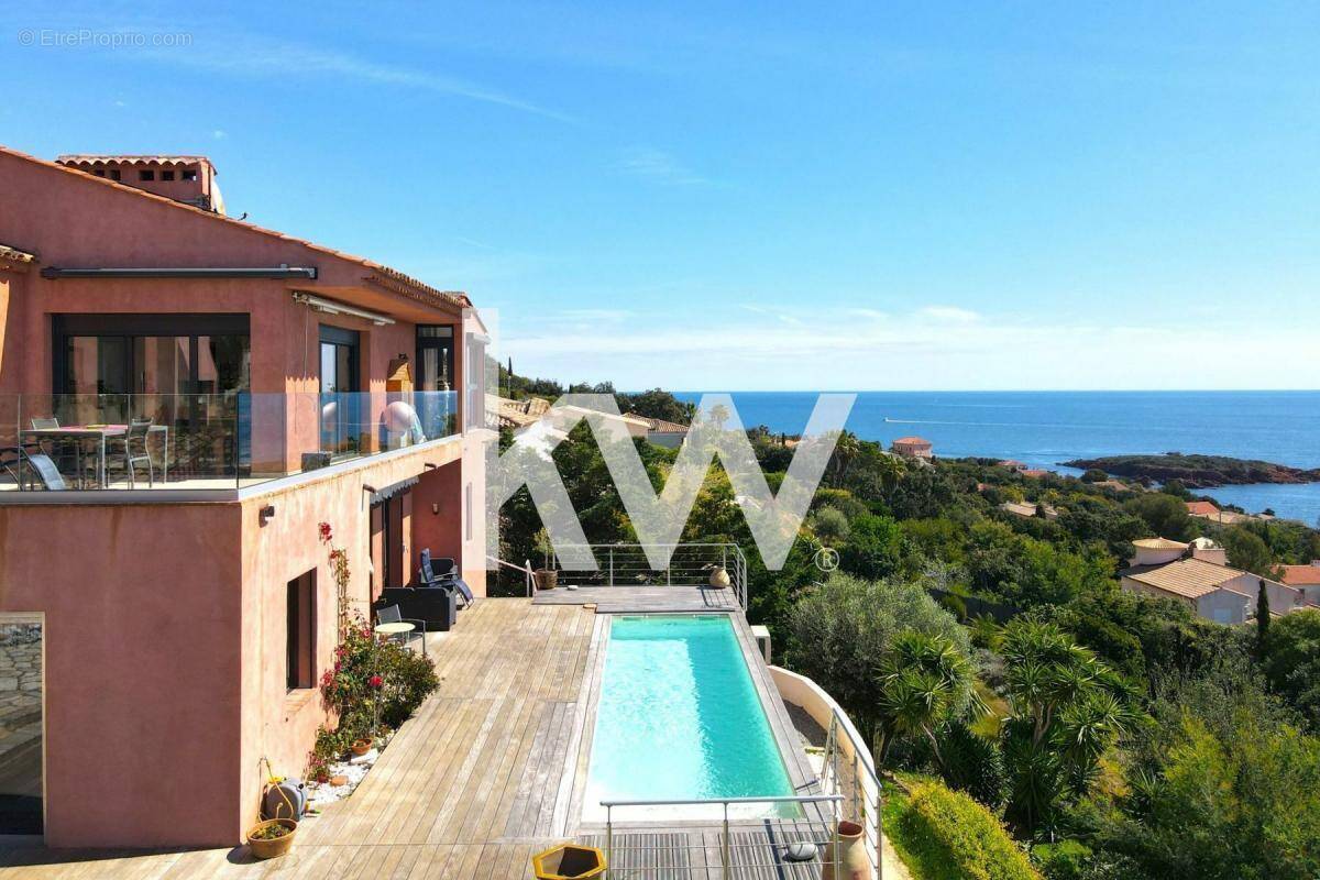 Maison à SAINT-RAPHAEL