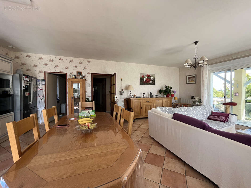 Maison à MORTAGNE-SUR-GIRONDE