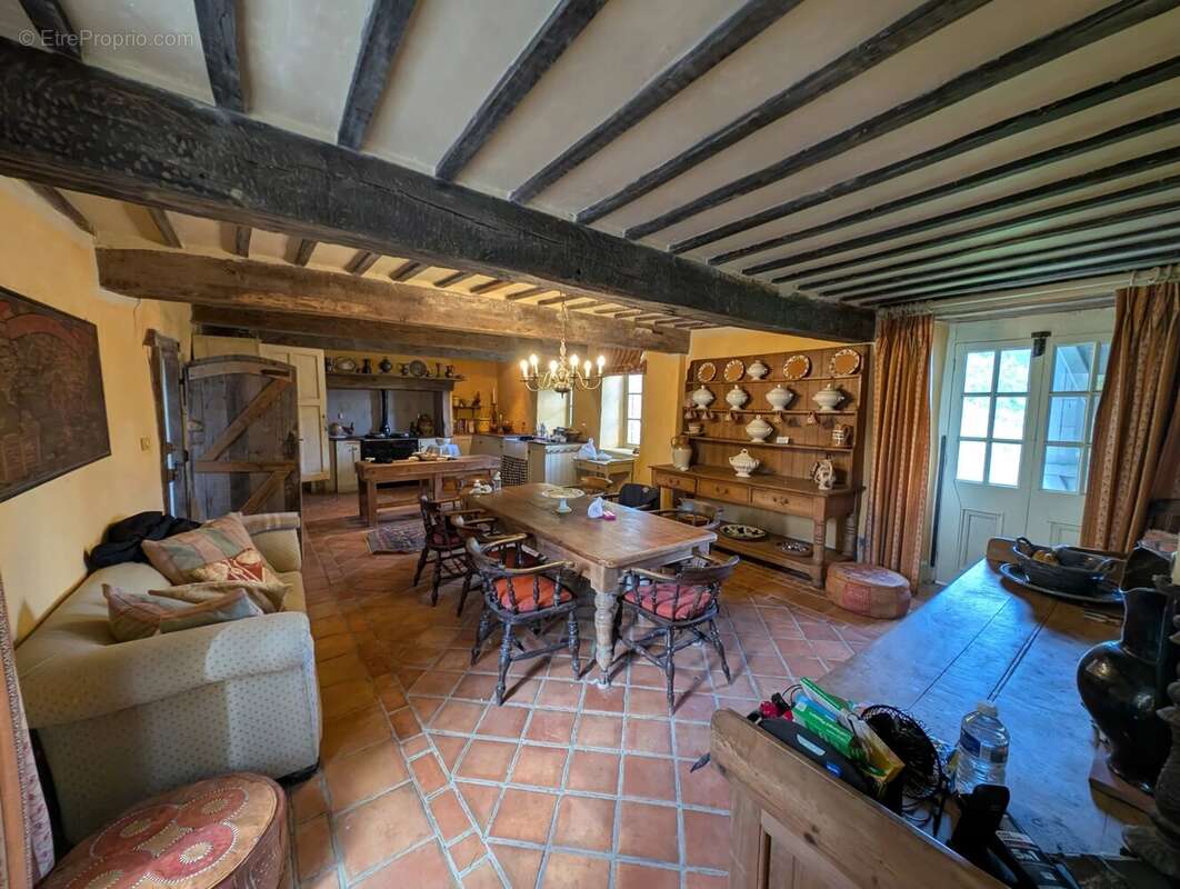 Maison à ESTAMPES
