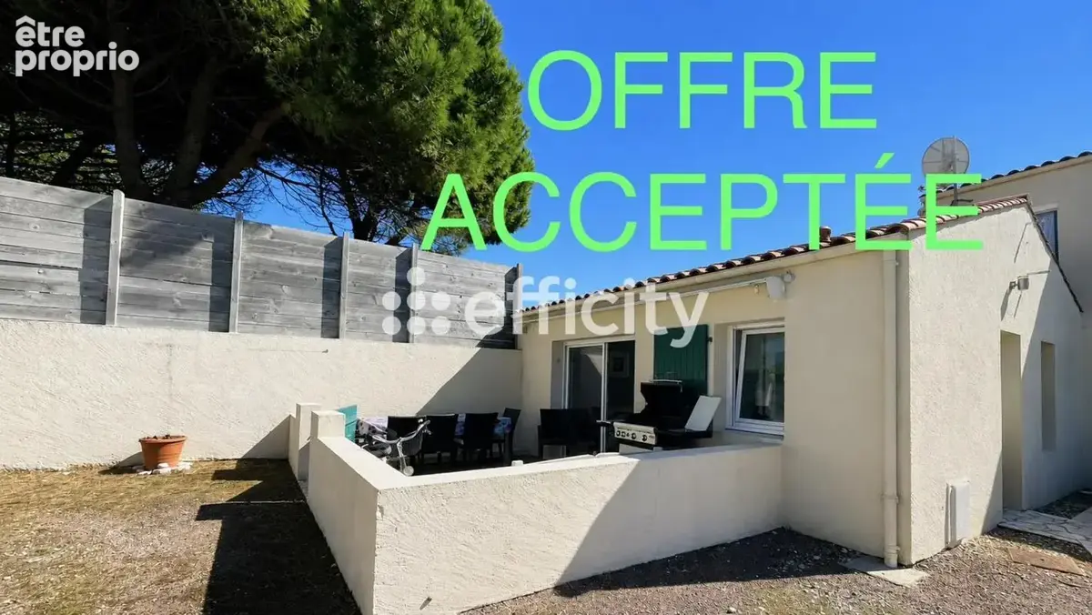 Maison à LA BREE-LES-BAINS