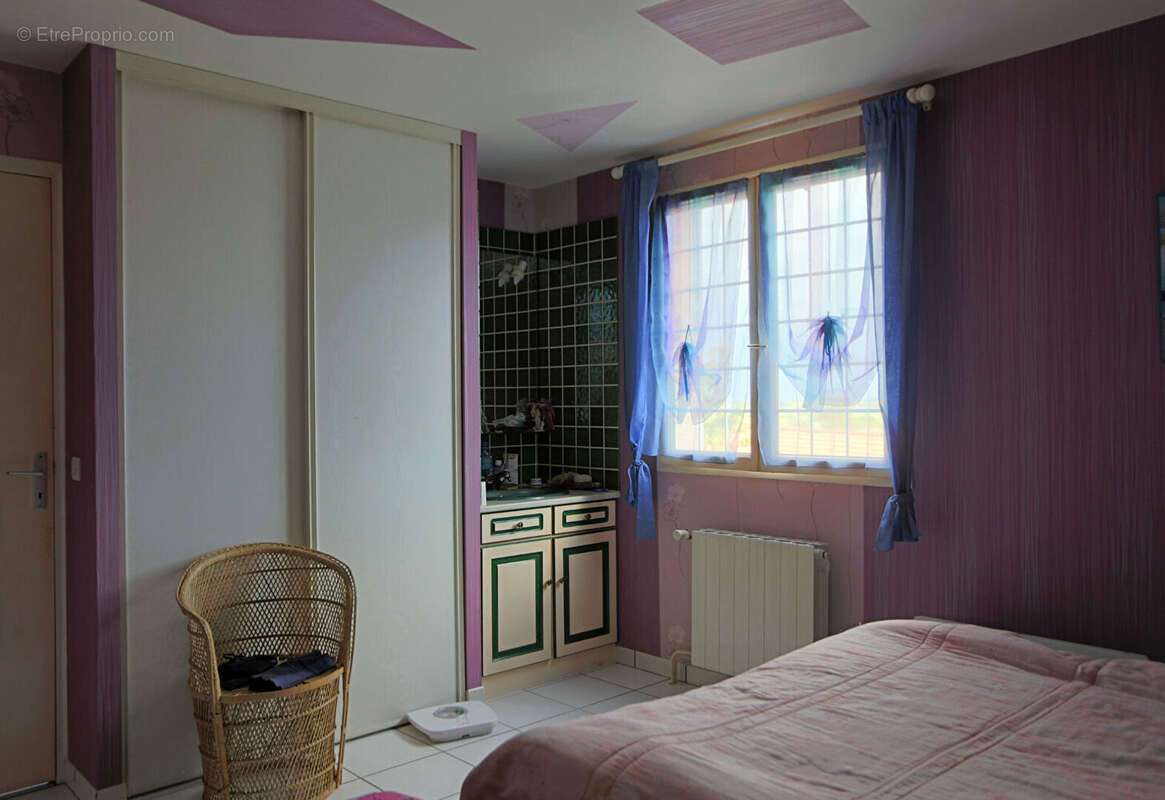 Maison à PESSAT-VILLENEUVE