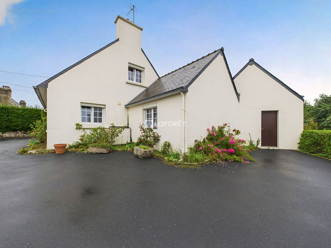 Maison à LOCTUDY