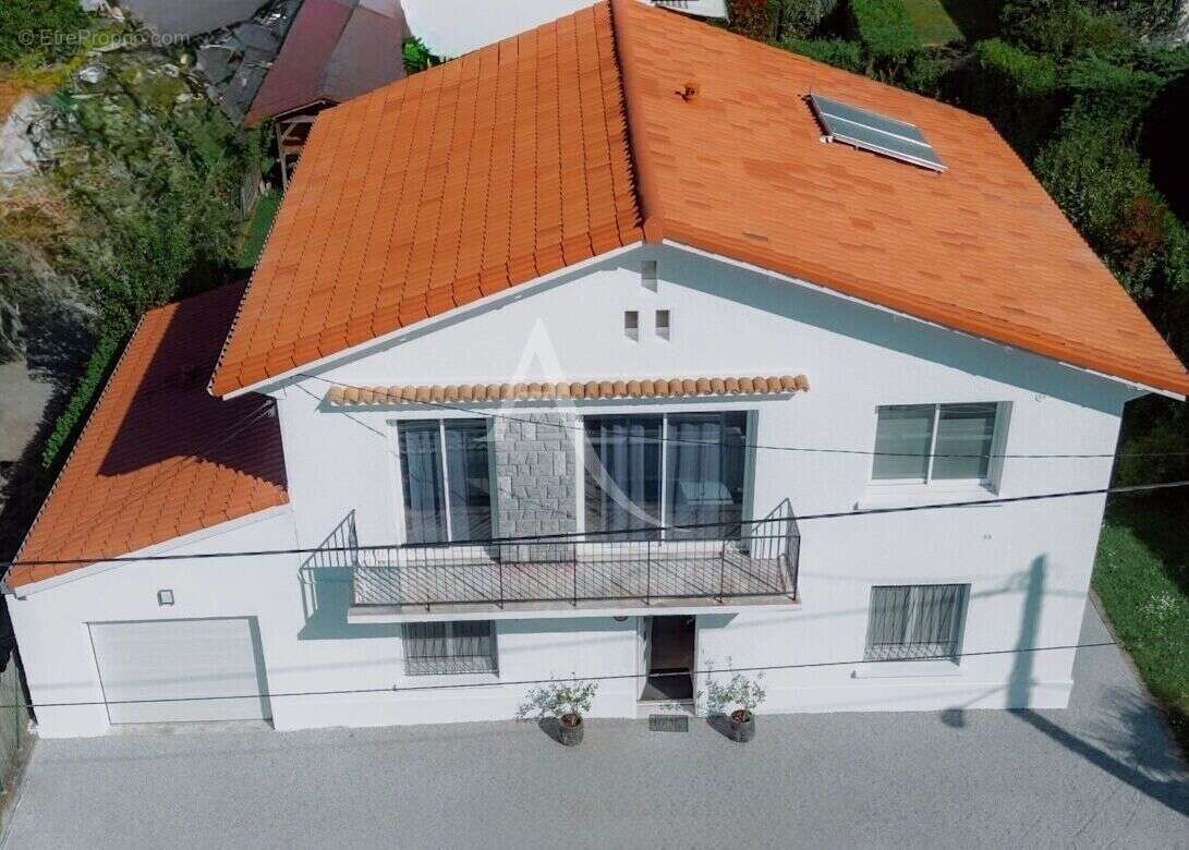 Maison à BILLERE