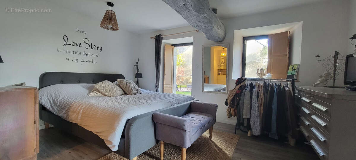 Maison à BRISSAC-QUINCE