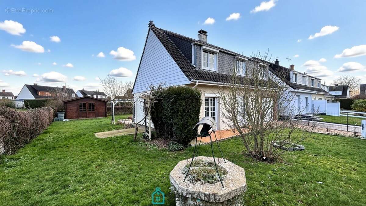 Maison à BOURGTHEROULDE-INFREVILLE