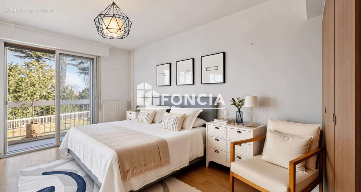Appartement à SEVRES