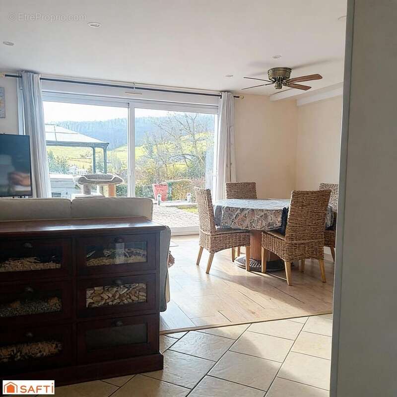 Maison 90 m² à Bainville-Aux-Miroirs  - photo 2