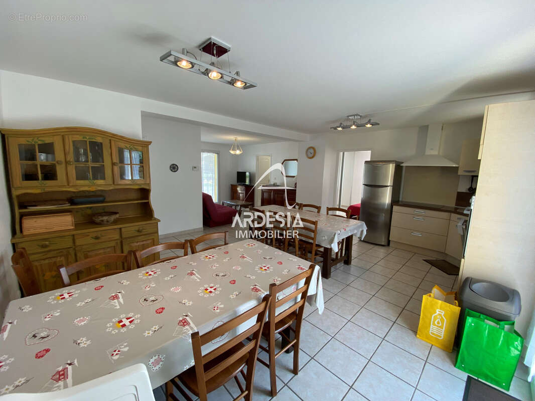 Saint-François-Longchamp   Appartement T4 avec grande terrasse et vue panoramique - photo 4