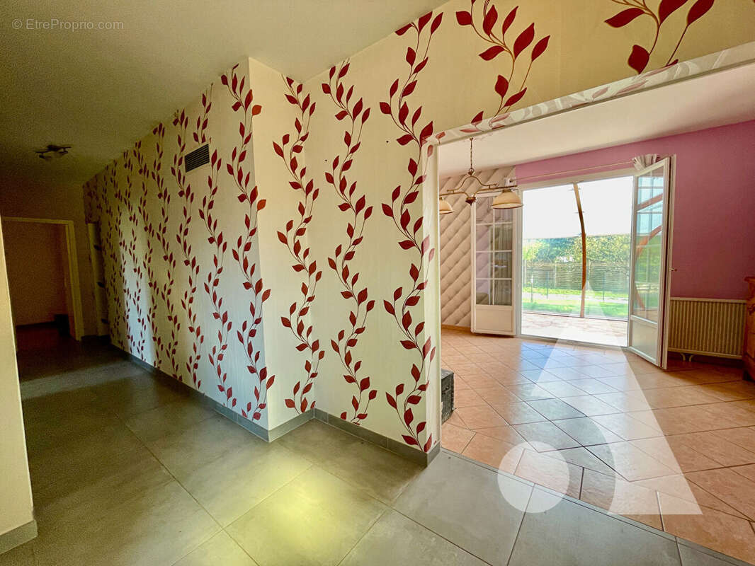 Maison à CHARMONT-SOUS-BARBUISE