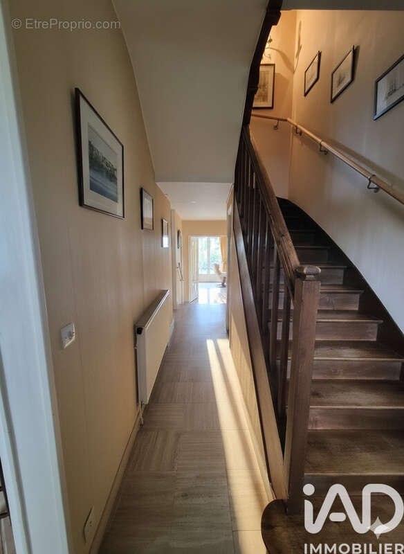 Photo 4 - Maison à LES CLAYES-SOUS-BOIS