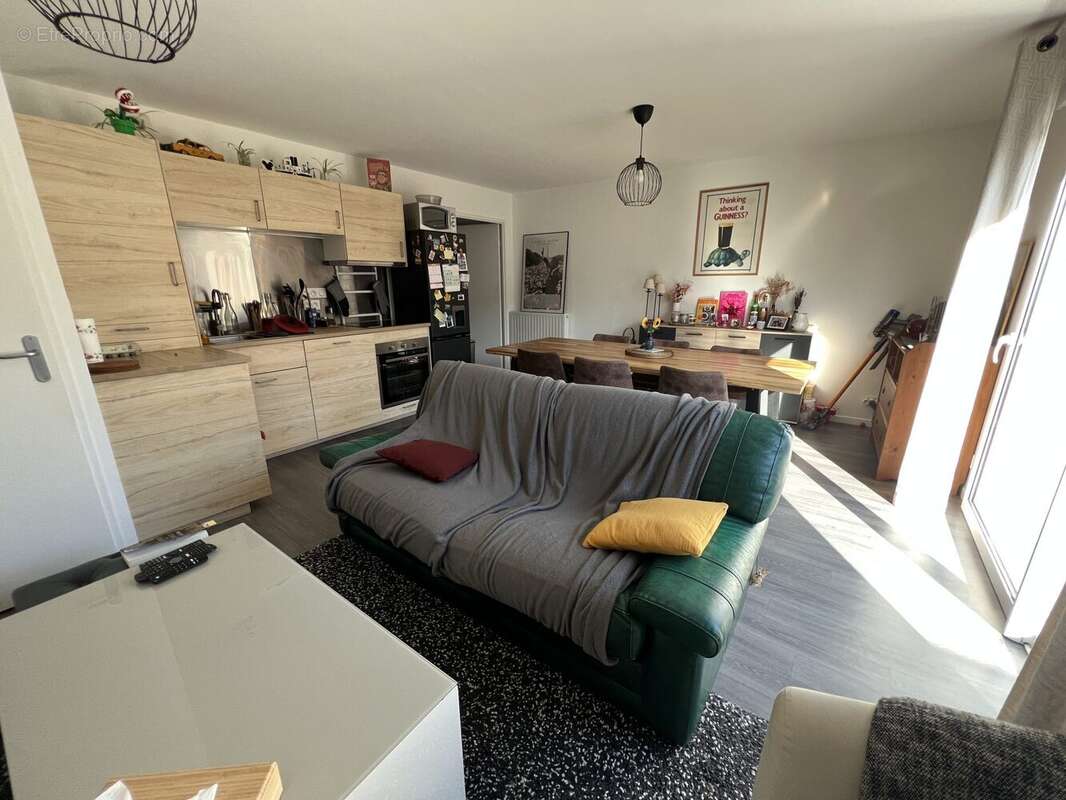 Appartement à NOYAL-CHATILLON-SUR-SEICHE