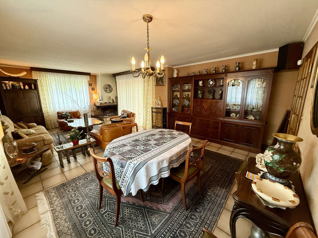 Maison à LONGUYON