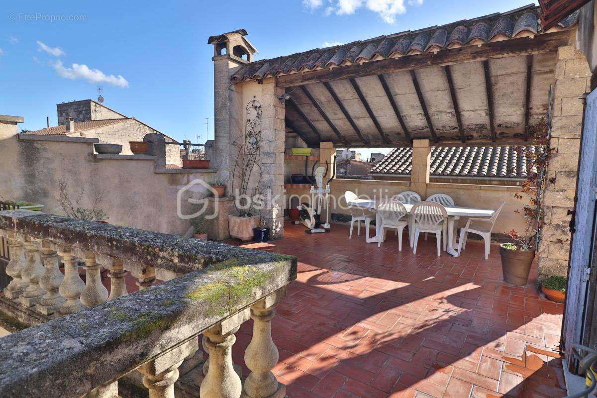Maison de village R+3 de 169m², 4 chambres, garage, terrasse extérieure - photo 5