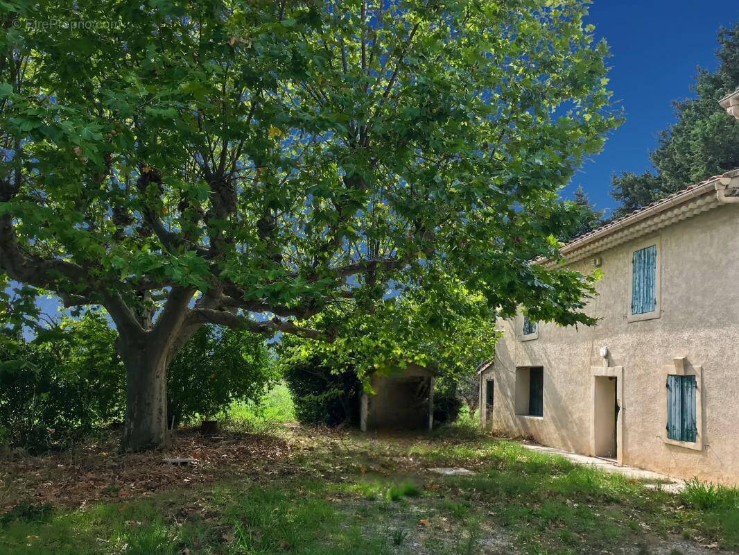 Maison à CHATEAURENARD