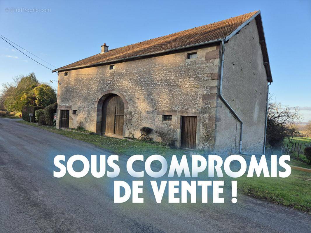 Maison à EQUEVILLEY