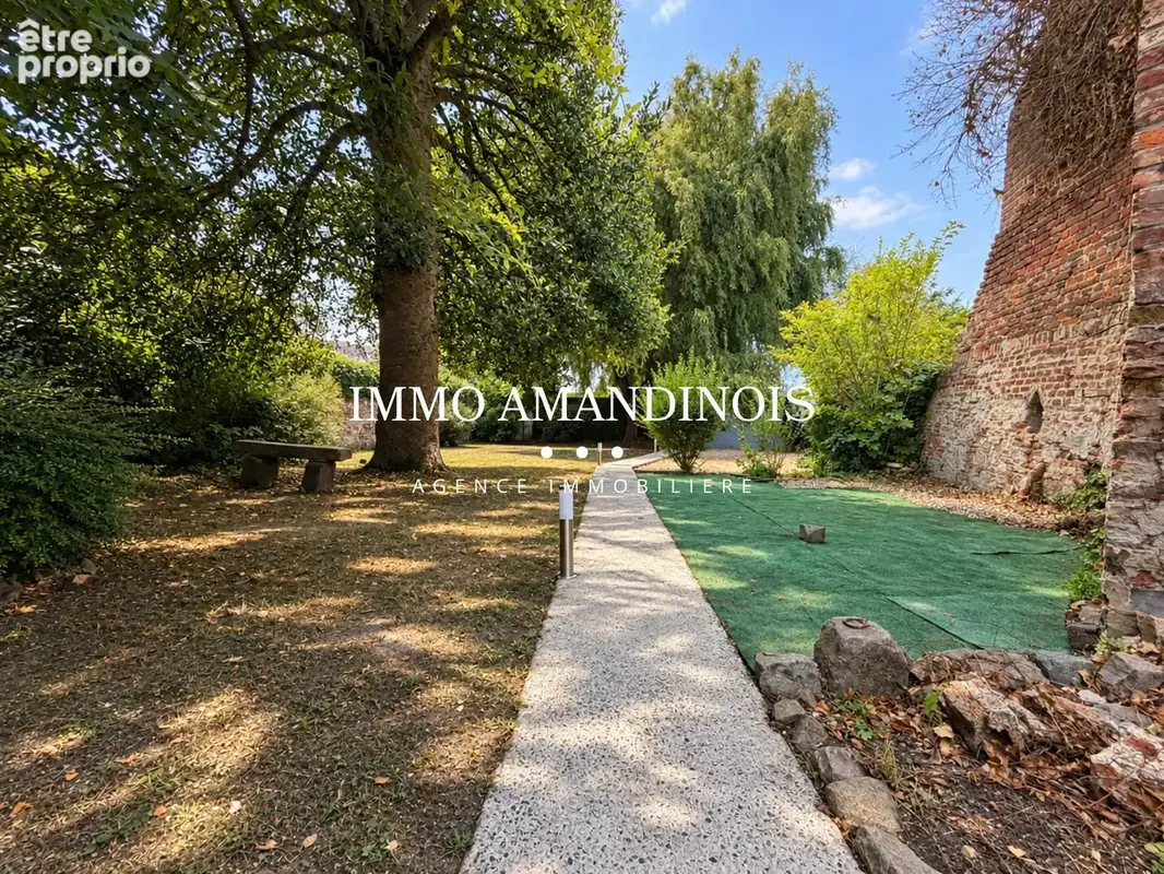 St Amand centre, rare maison de 185 m2, jardin et accès voiture arrière - photo 14