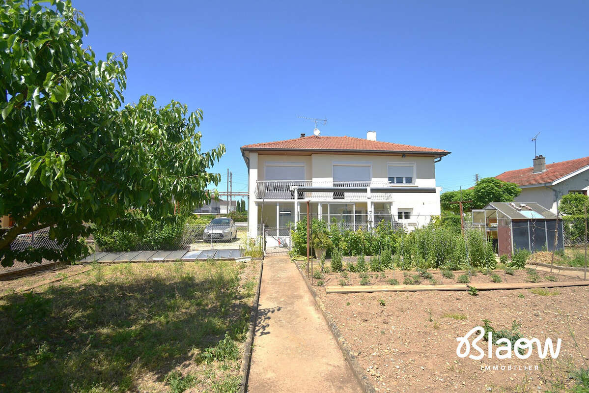 Maison à DECINES-CHARPIEU