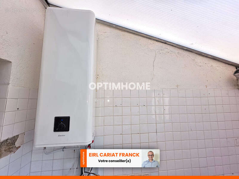 Maison à SAINT-ETIENNE-DE-FURSAC