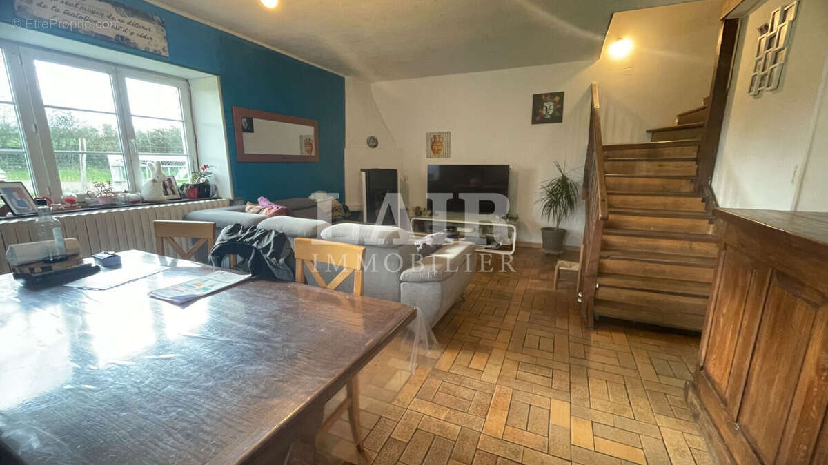 Maison à ASSE-LE-BOISNE