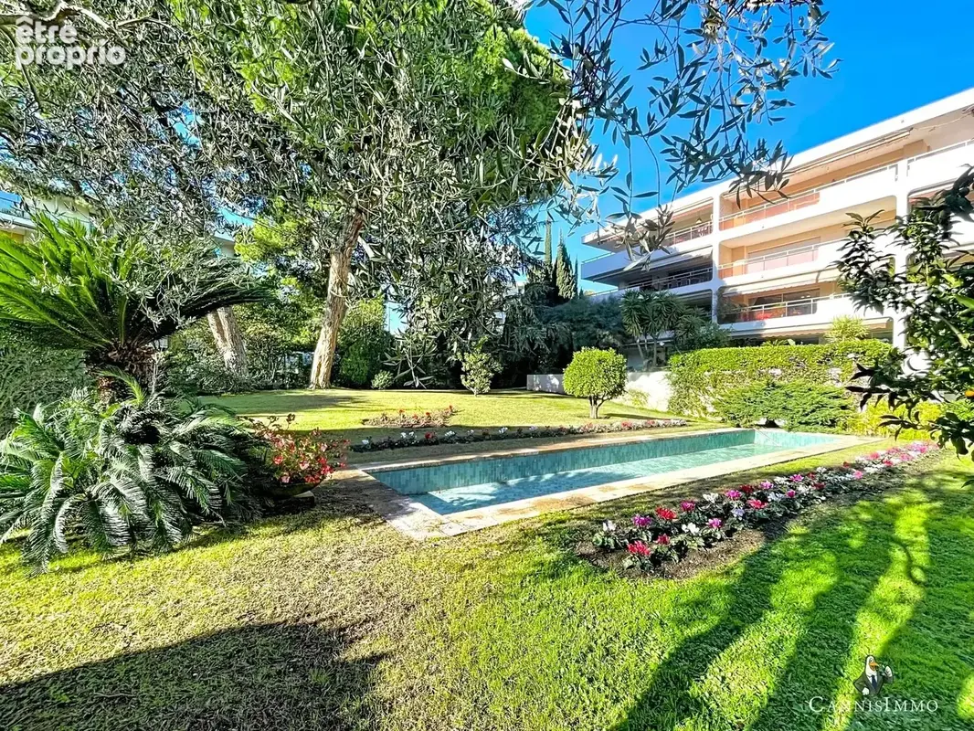 Appartement 4 pieces vue mer cannes grande terrasse - cave garage - photo 23