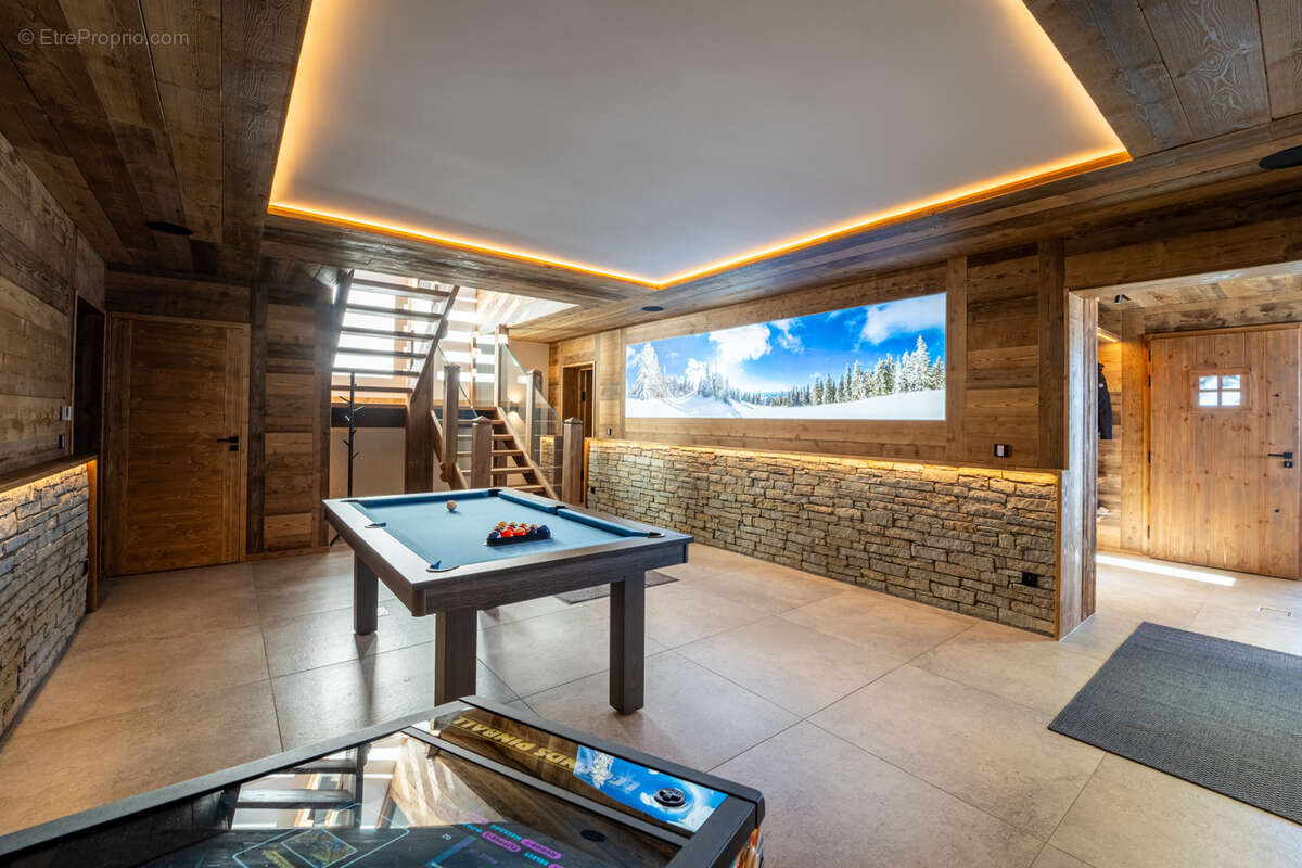 Maison à LE CHATEL