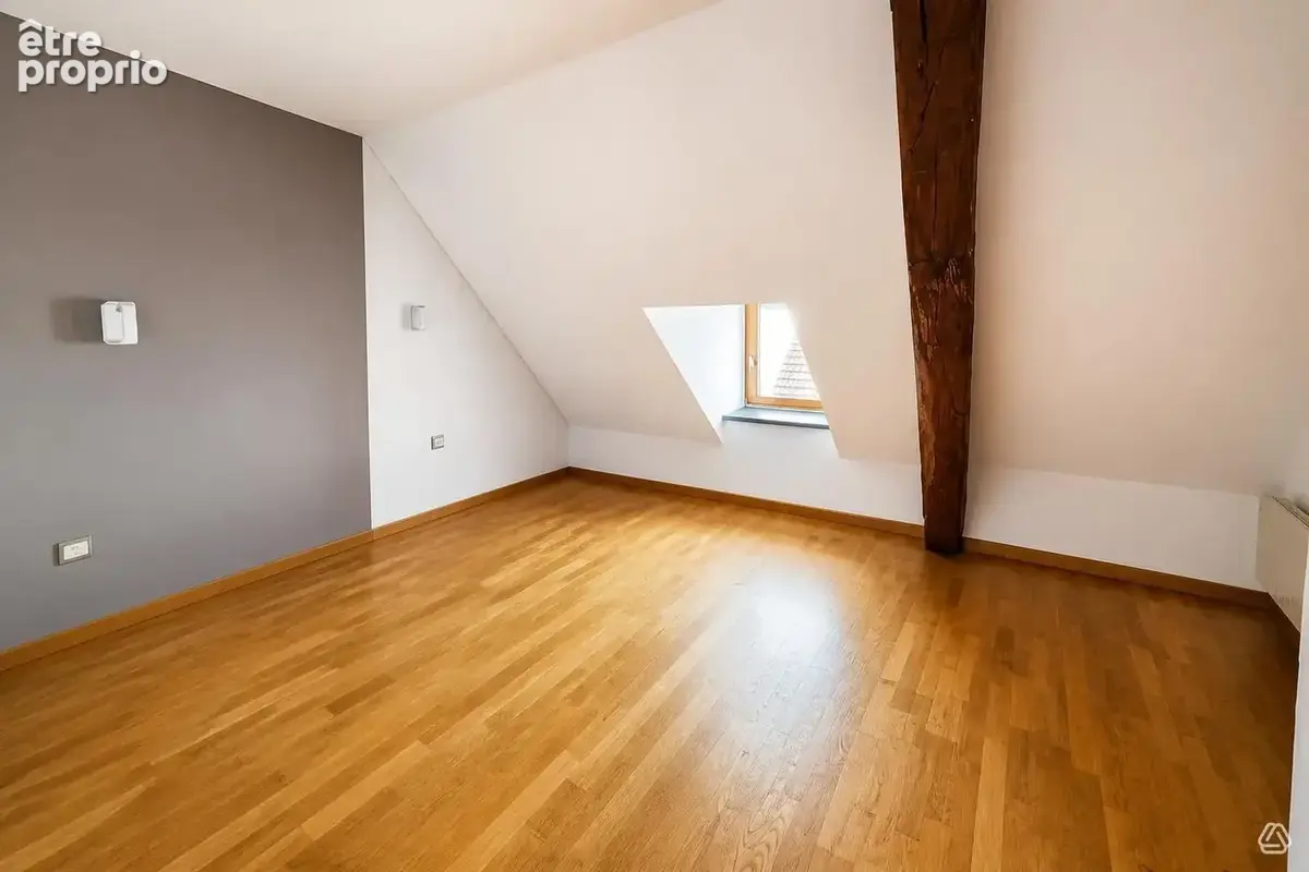 Appartement 122 m² à Vesoul  - photo 5