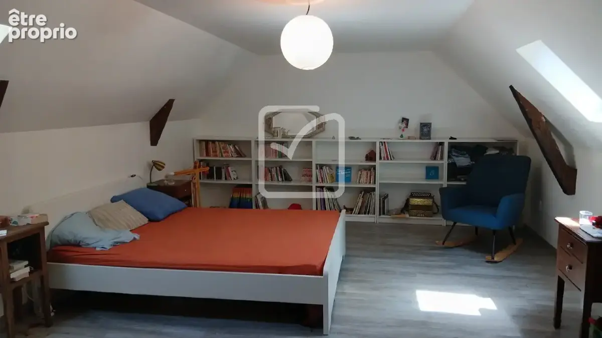 Maison en pierre avec dépendances et jardin - photo 5