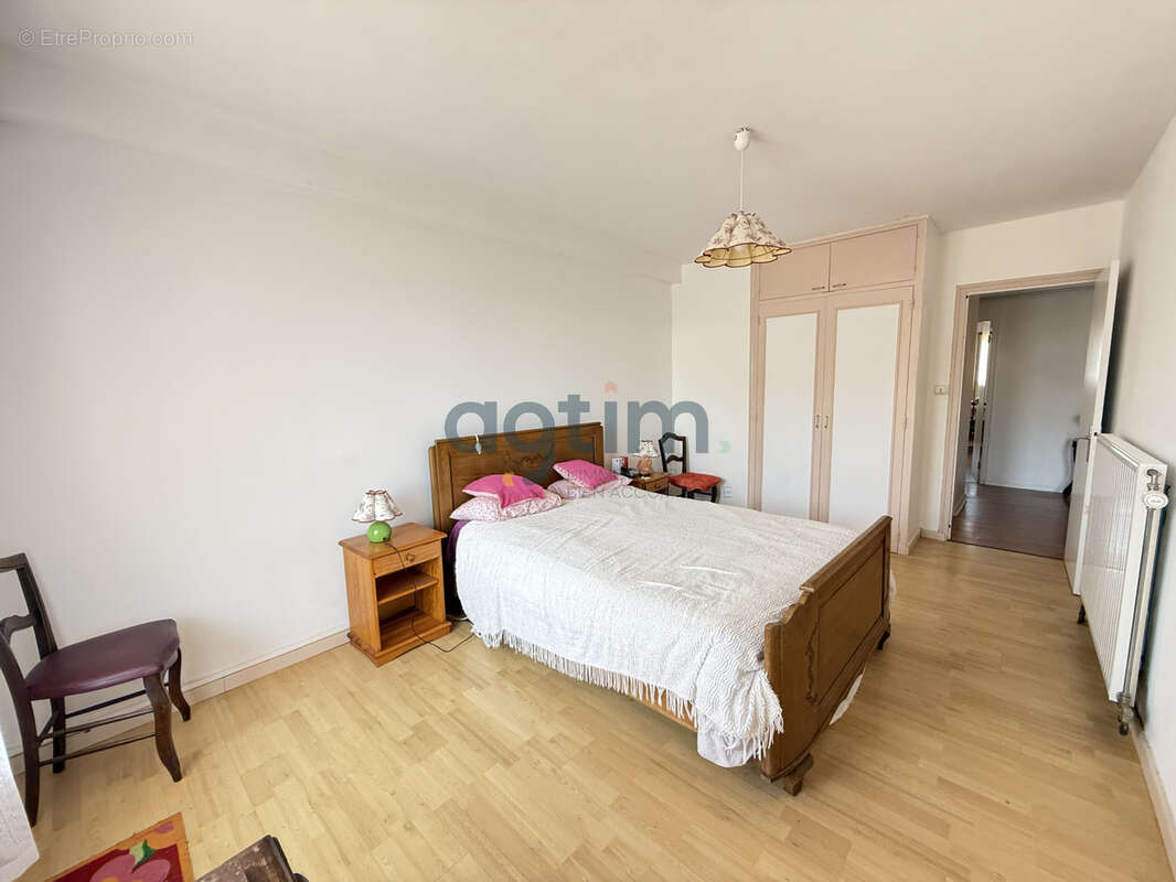 À vendre   Appartement T3 avec balcon, cave et parking   Centre-ville de La Roche-sur-Yon - photo 4