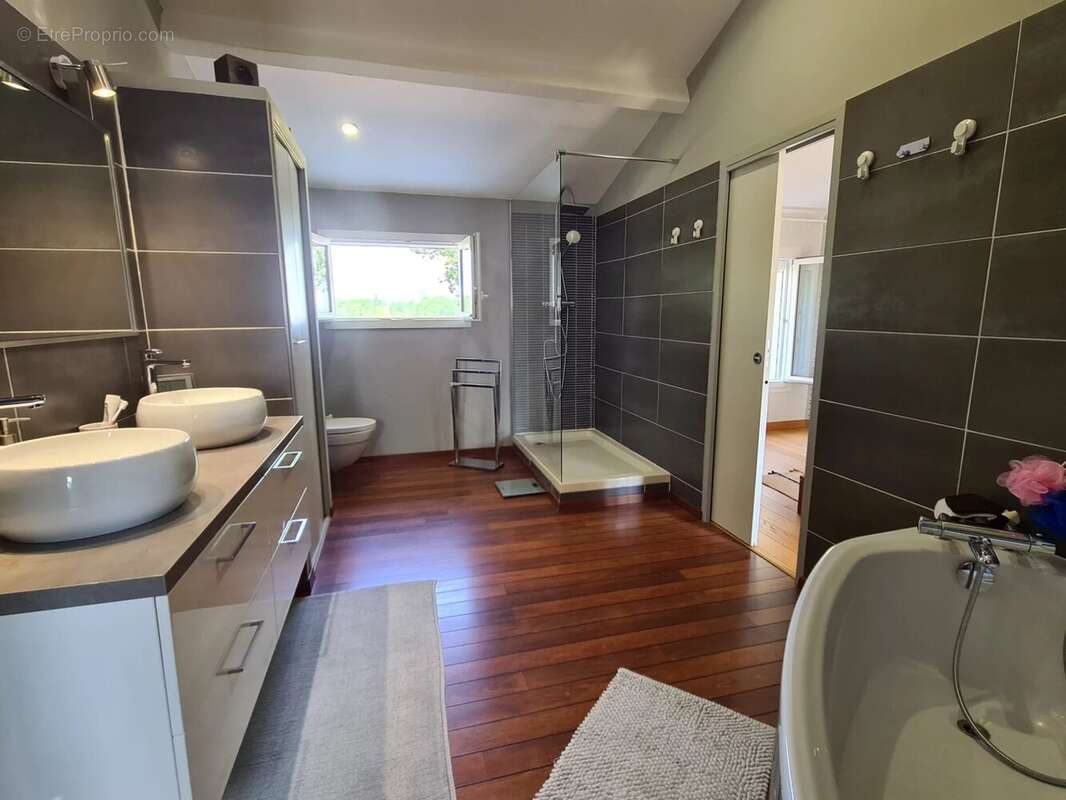 Maison à CASTELMAUROU