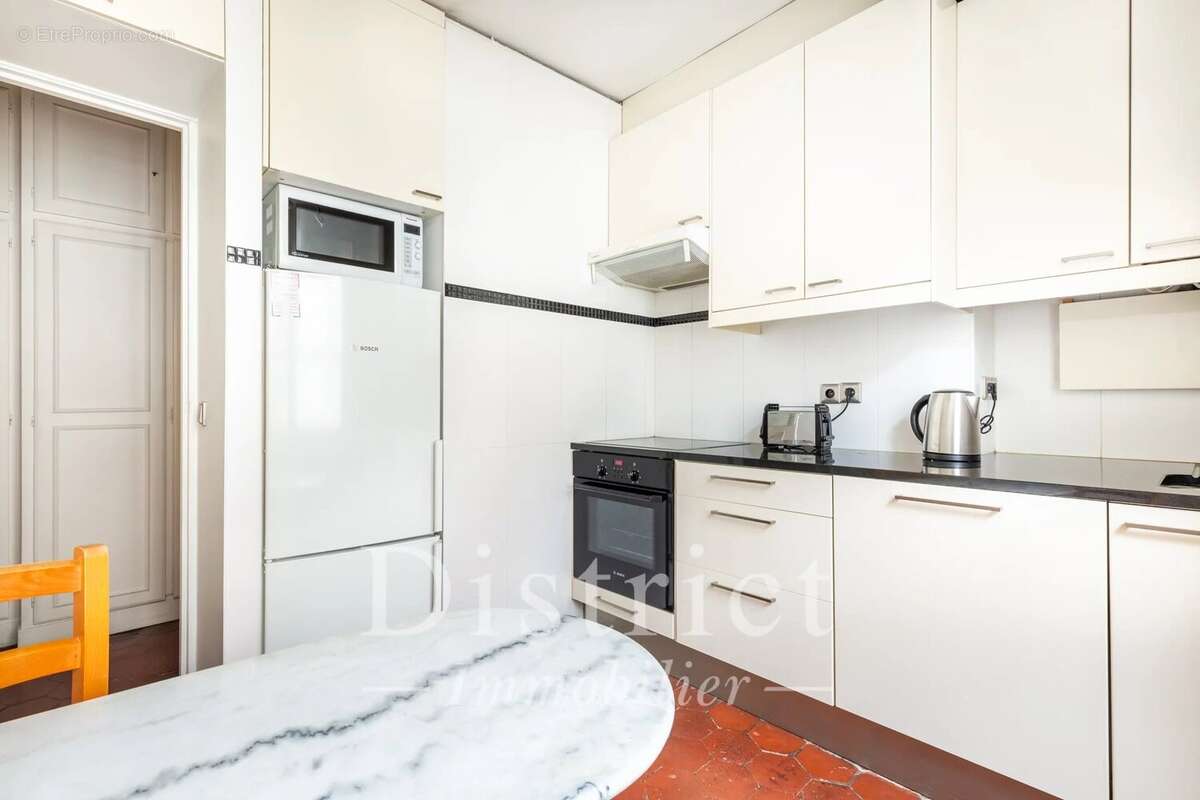 Appartement à PARIS-4E