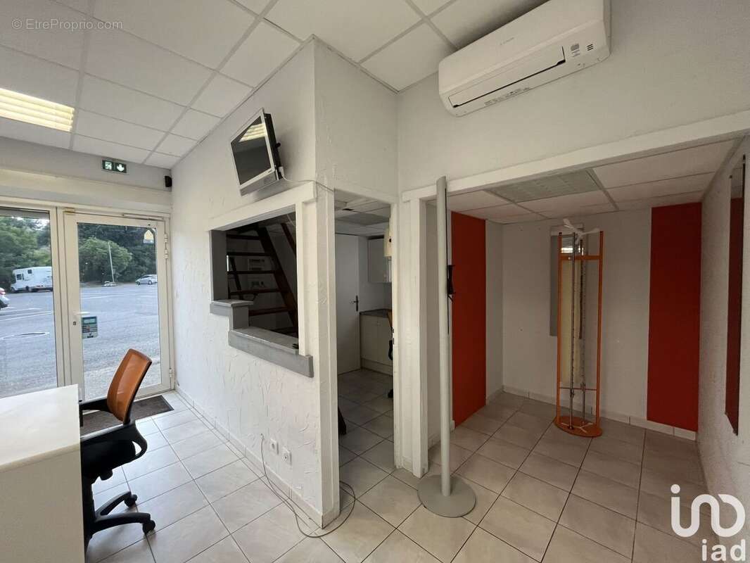 Photo 4 - Commerce à FORCALQUIER