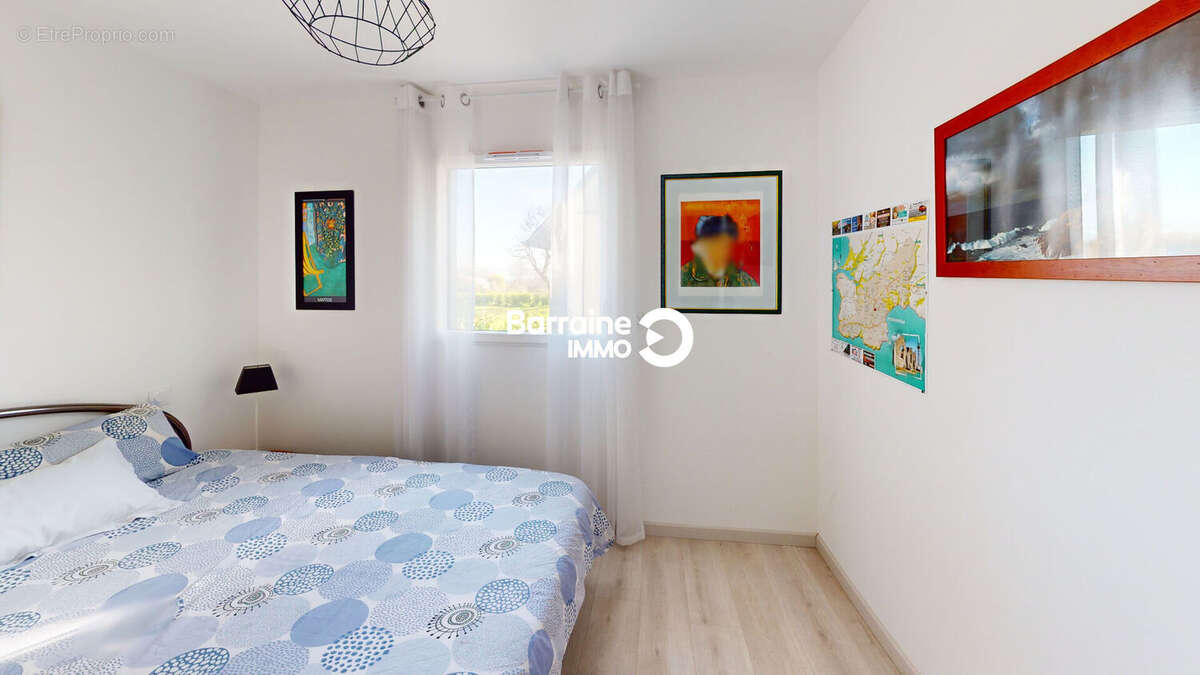 Maison à PLOUGONVELIN