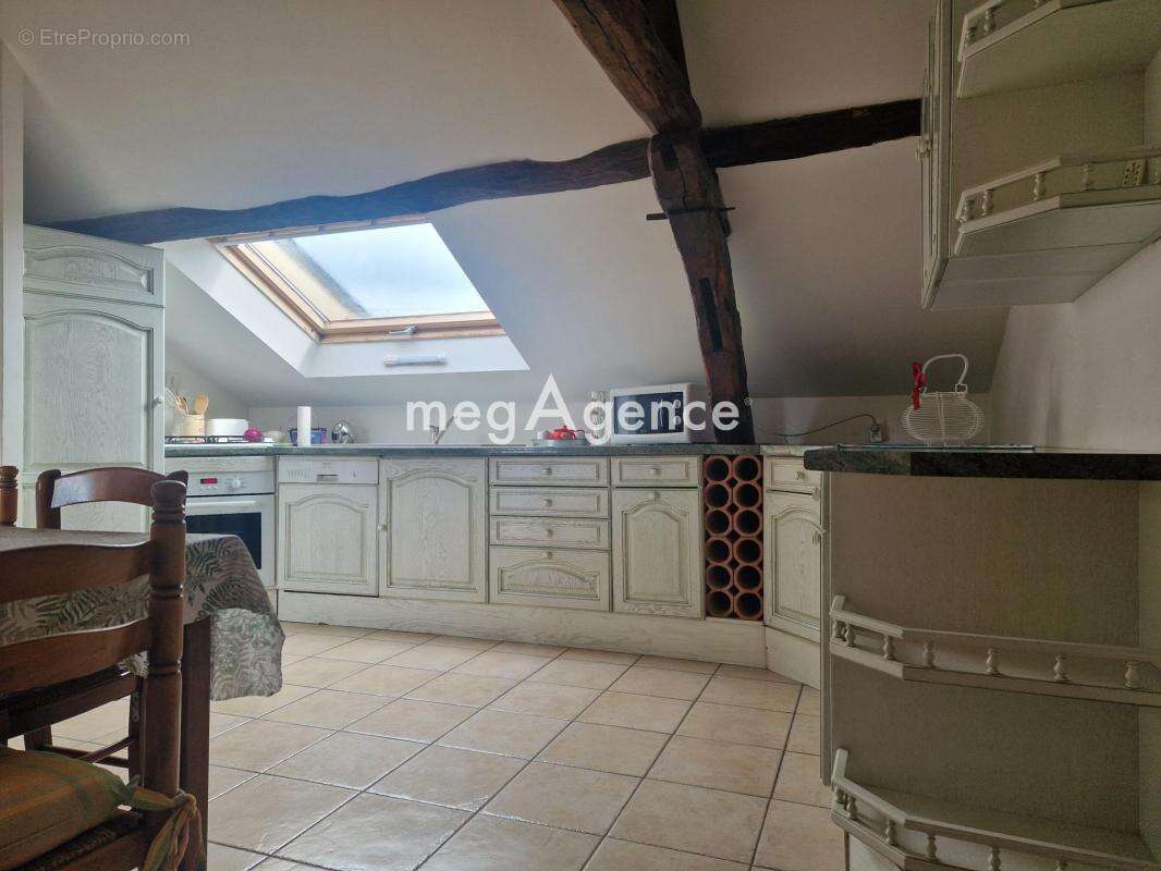 Maison à LONGUE-JUMELLES