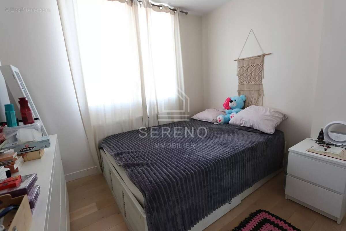 Maison à CHAMPS-SUR-MARNE