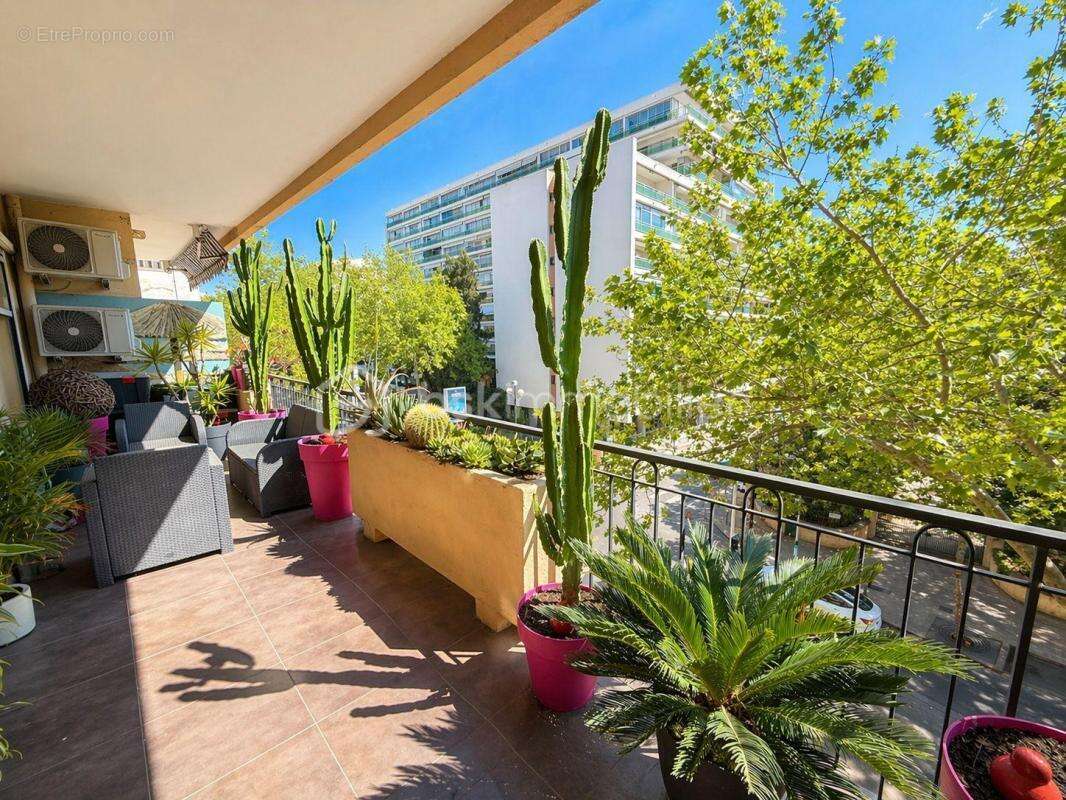 Appartement à CANNES