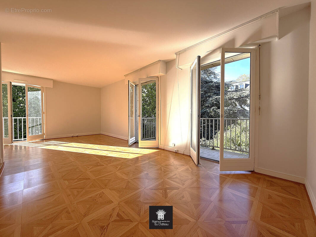 Appartement à VERSAILLES