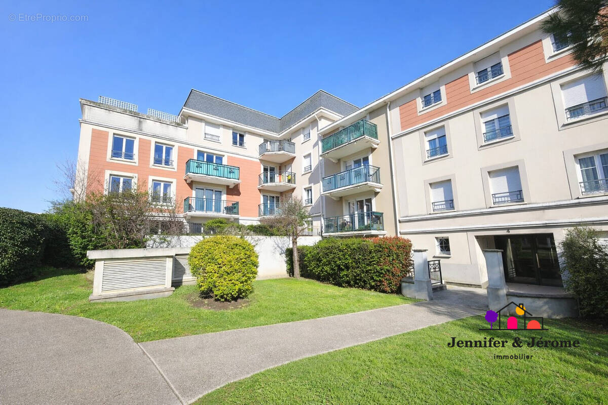 Appartement à SAINT-GRATIEN