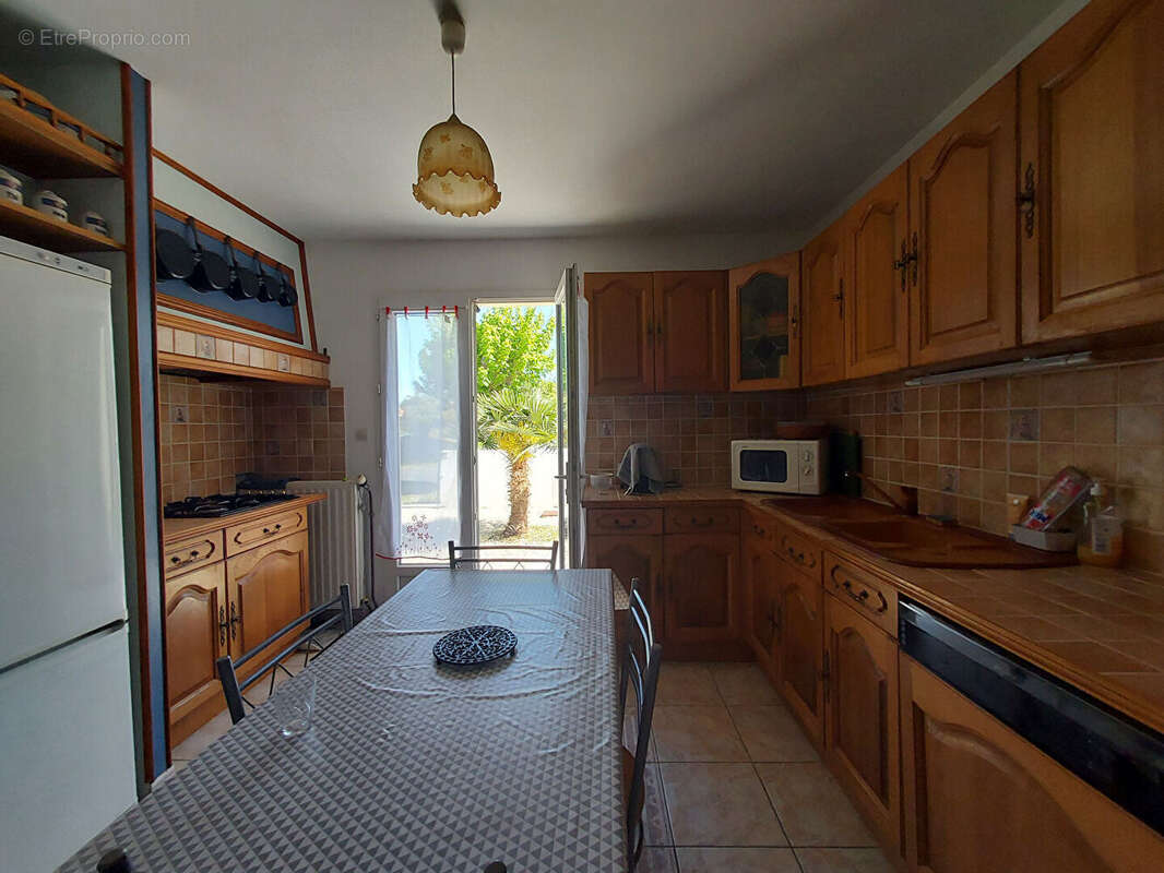 Maison à LA BREE-LES-BAINS