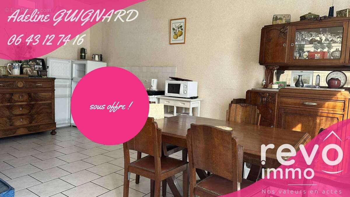 Maison à SAINT-LAMBERT-DU-LATTAY