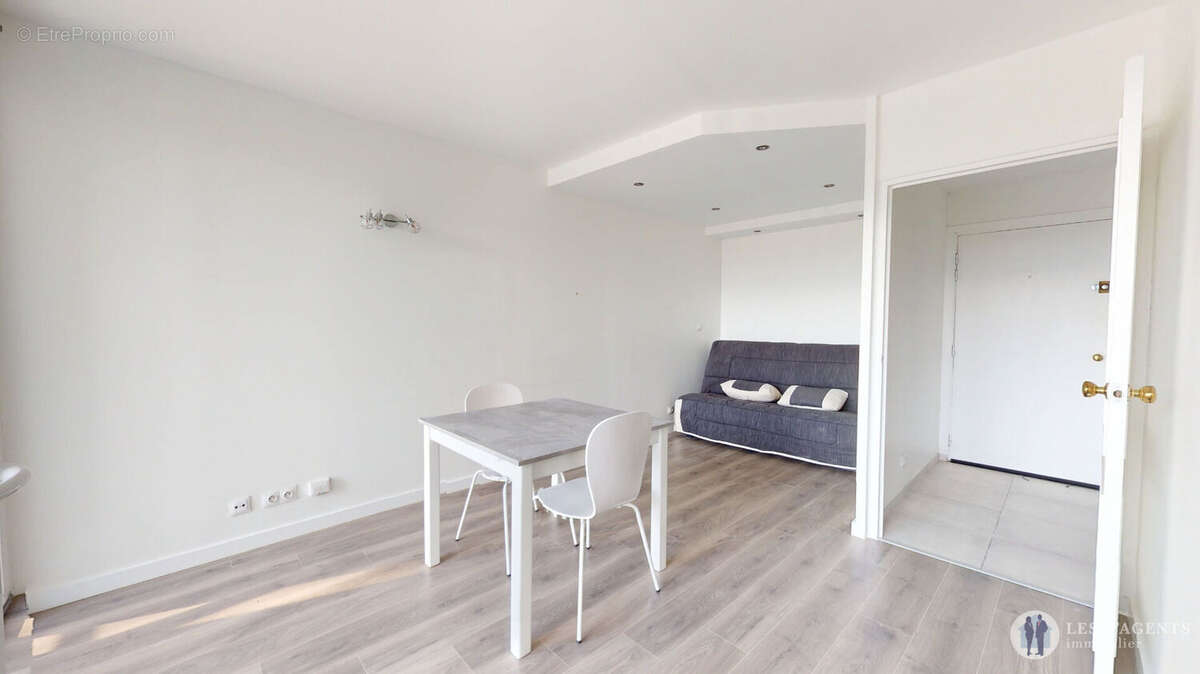 Appartement à SAINT-MARTIN-D'HERES