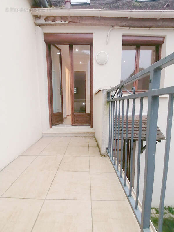 Maison à BENNECOURT