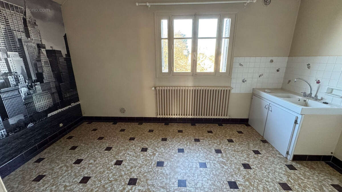 Maison Romorantin Lanthenay 7 pièce(s) 168.38 m2 - photo 8