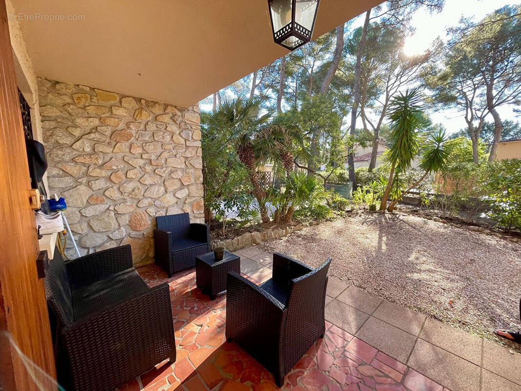 Appartement à SANARY-SUR-MER