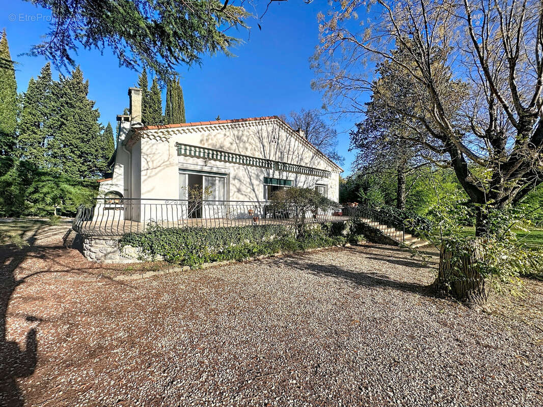 Maison à BOISSET-ET-GAUJAC